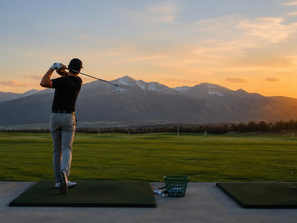 Driving Range mit Abschlagmatten